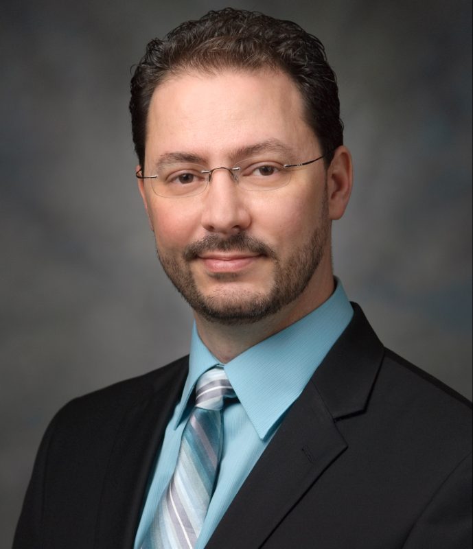 Our results reveal a physiologic function of Mdm2 in BM-MSC, identify a previously unknown role of p53 pathway in BM-MSC–mediated support in AML