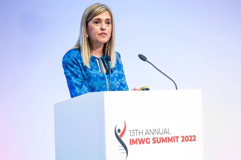 Meet María-Victoria Mateos, MD, PhD. She’s a mom, she’s a scientist, she’s a compassionate physician, she’s a singer- Yelak Biru