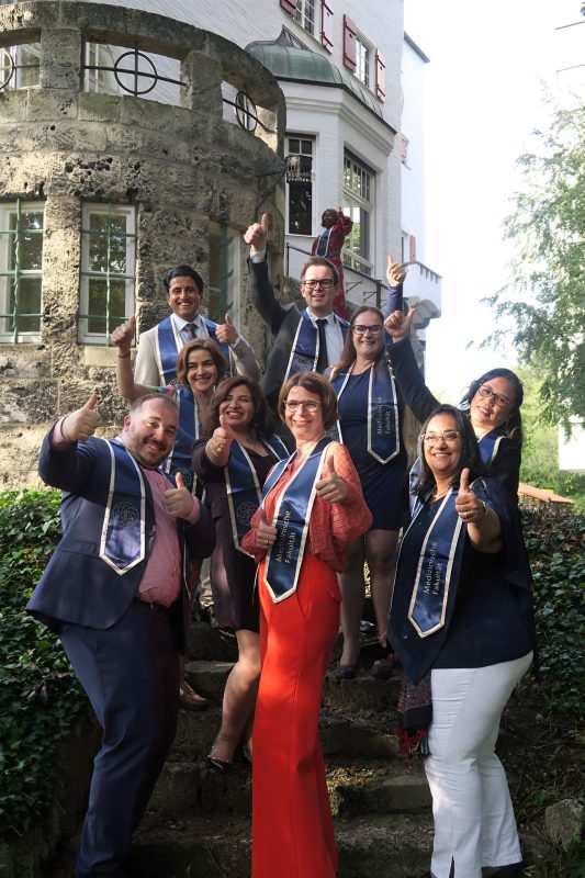 It has been already two weeks that we had our last seminar for our elder class with a (premature) graduation – Advanced Oncology