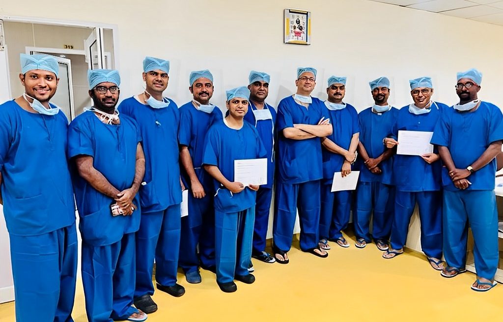 Arvind Krishnamurthy: It was wonderful to have a focused group of Surgical Oncologists from across the country, visit us at the Cancer Institute, Chennai, to observe our Unique Technique of “Robotic Esophagectomy”.