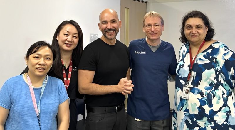 Gilberto Lopes: The most emotional visit of the week, without a doubt was to Tan Tock Seng Hospital medical oncology team, my old work home in Singapore