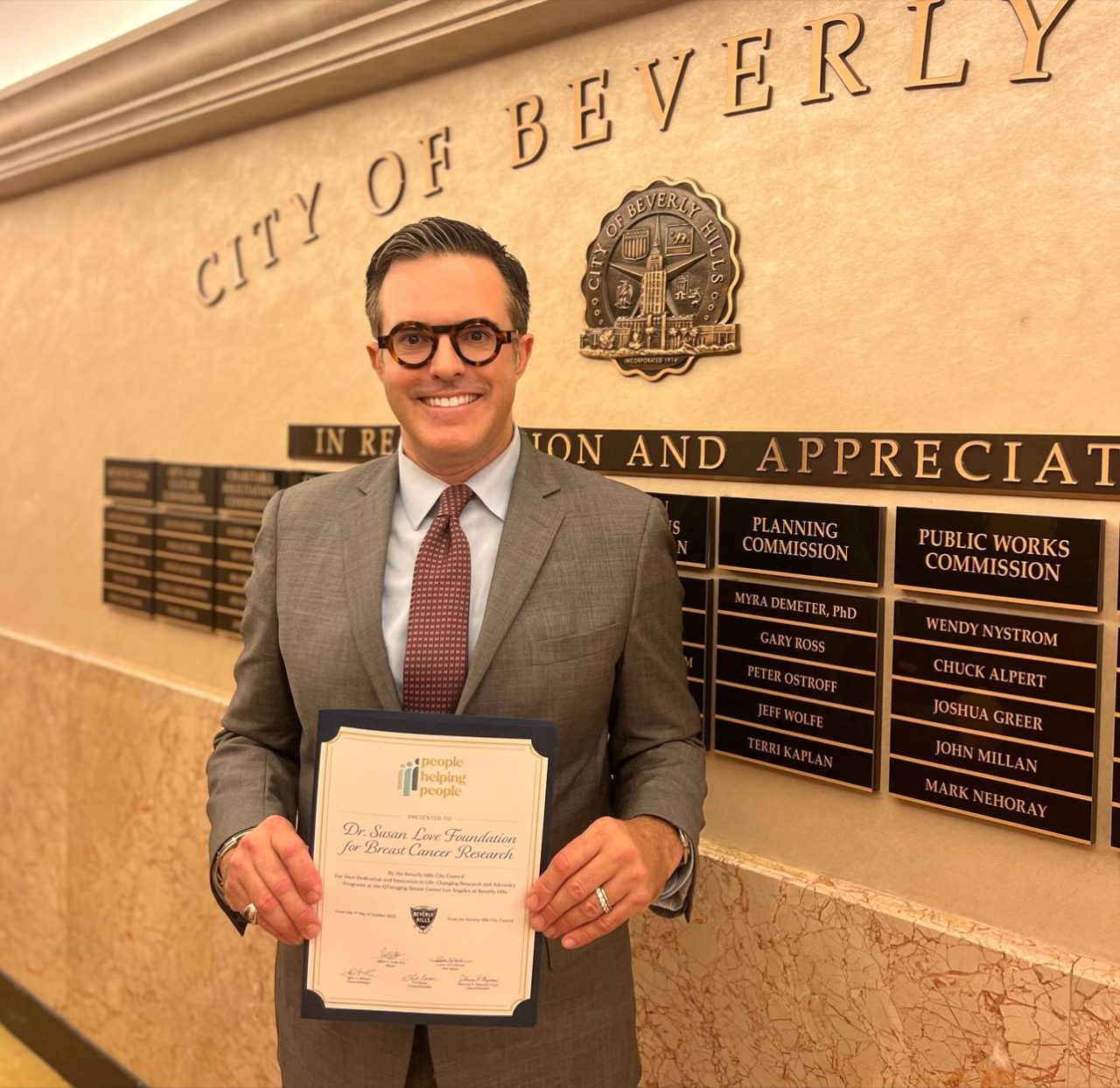 Christopher Clinton Conway: I was so thankful to have the Dr. Susan Love Foundation for Breast Cancer Research recognized last evening by City of Beverly Hills Mayor Julian A. Gold, and his council colleagues, with the “People Helping People” award.