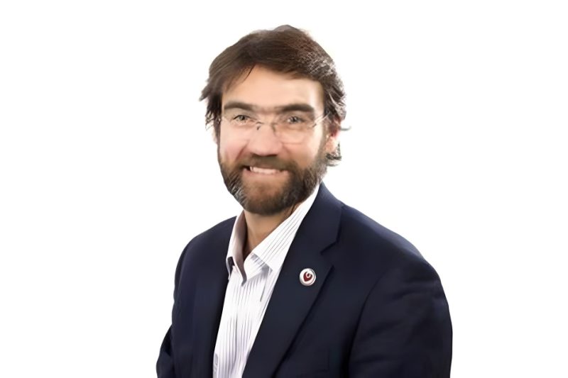 Andrew M Wardley: Immediate action is essential to save our dedicated over worked clinicians