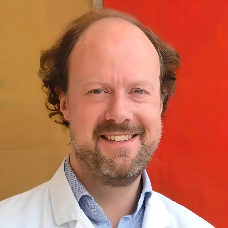 Joost Verhoeff: Feeling both humbled and honored to have been appointed as Professor of Radiotherapy and Head of the Department of Radiotherapy at Amsterdam UMC!