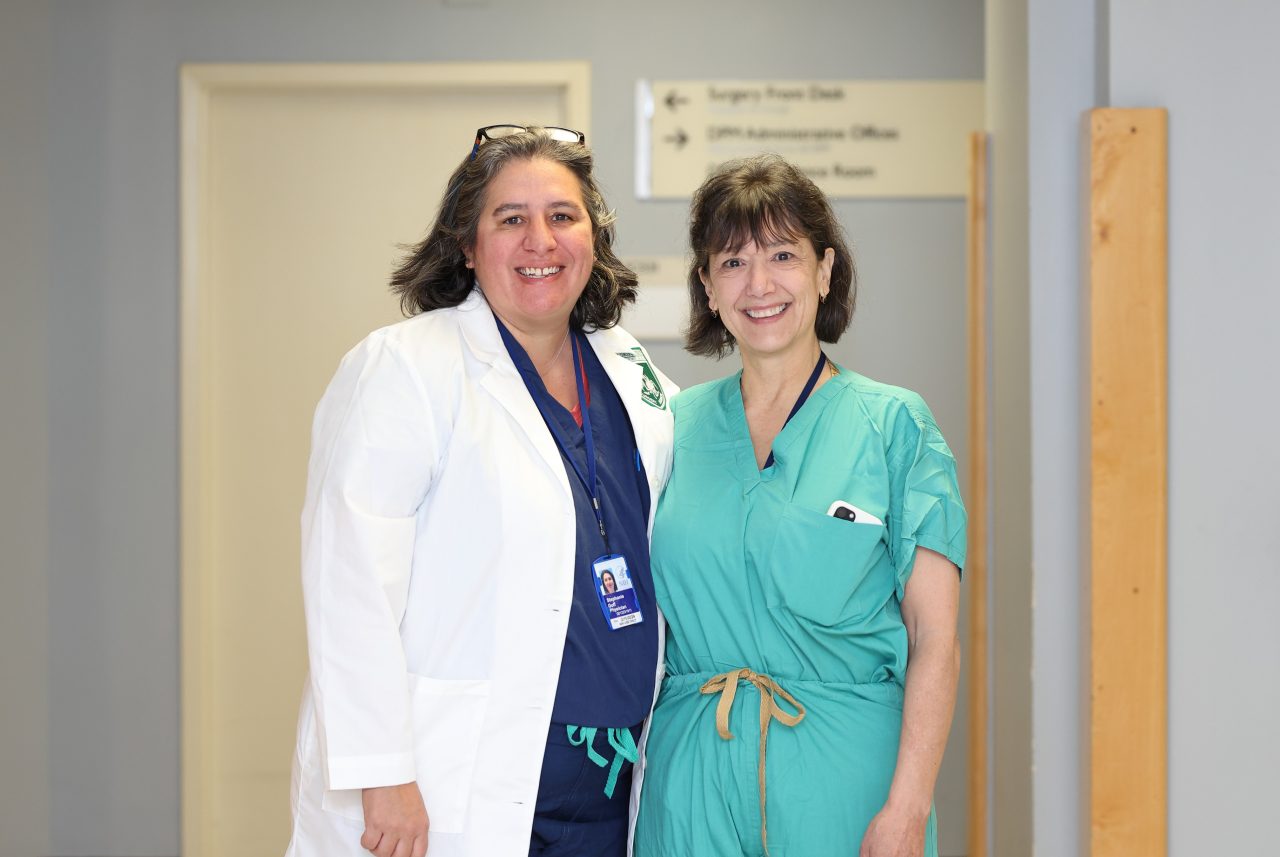 Monica Bertagnolli assisted Stephanie Goff in a surgery as part of a clinical trial at NIH Clinical Center
