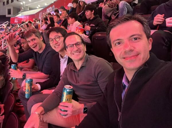 Chul Kim: Great evening watching the Wizards versus Bucks game with friends from the NCI/NIH hematology/oncology fellowship, class of 2017