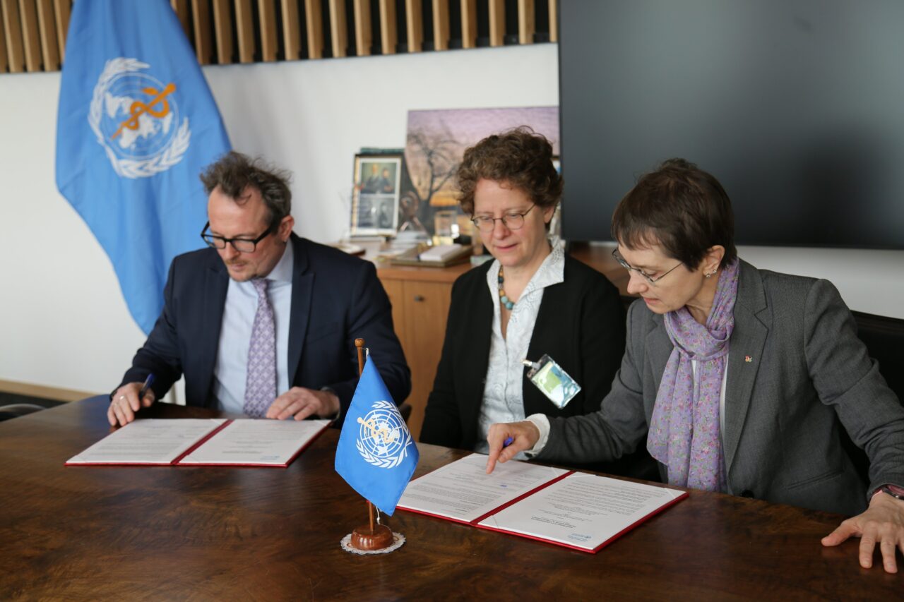 IARC and Halle University signed an MoU on cooperation in cancer research