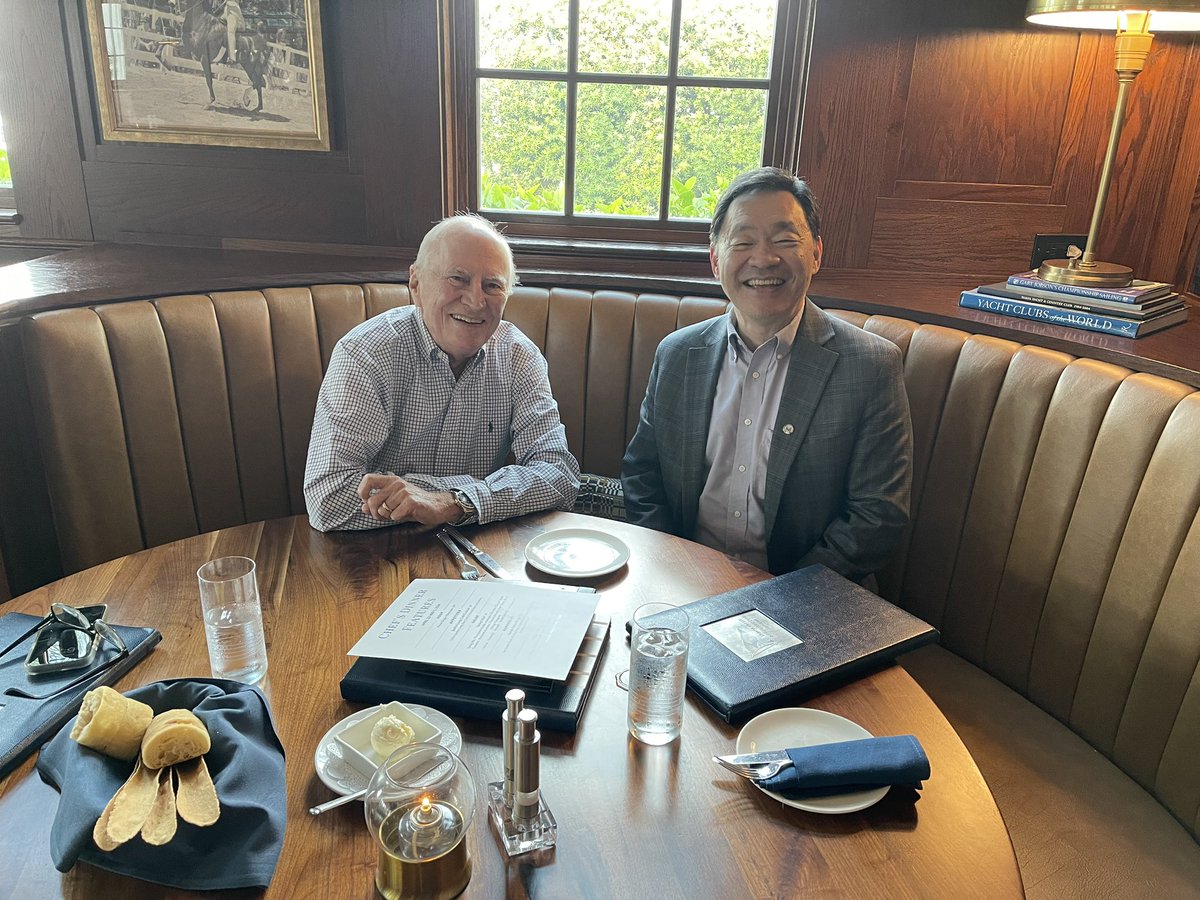 Patrick Hwu: Always great to catch up with our incredible founder Lee Moffitt