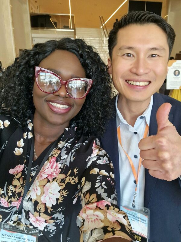Olubukola Ayodele: I had the pleasure of meeting with Daniel Heng, the creator of the IMDC prognostic risk criteria for aRCC
