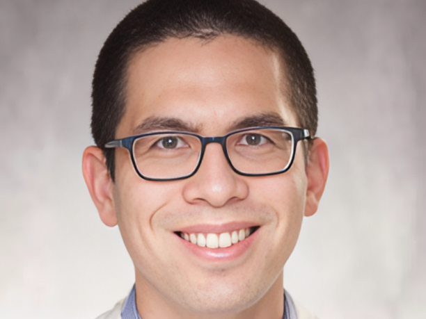 Christopher Strouse Received the 2023 Donald D. Dorfman Award for lymphoma research – Internal Medicine at Iowa