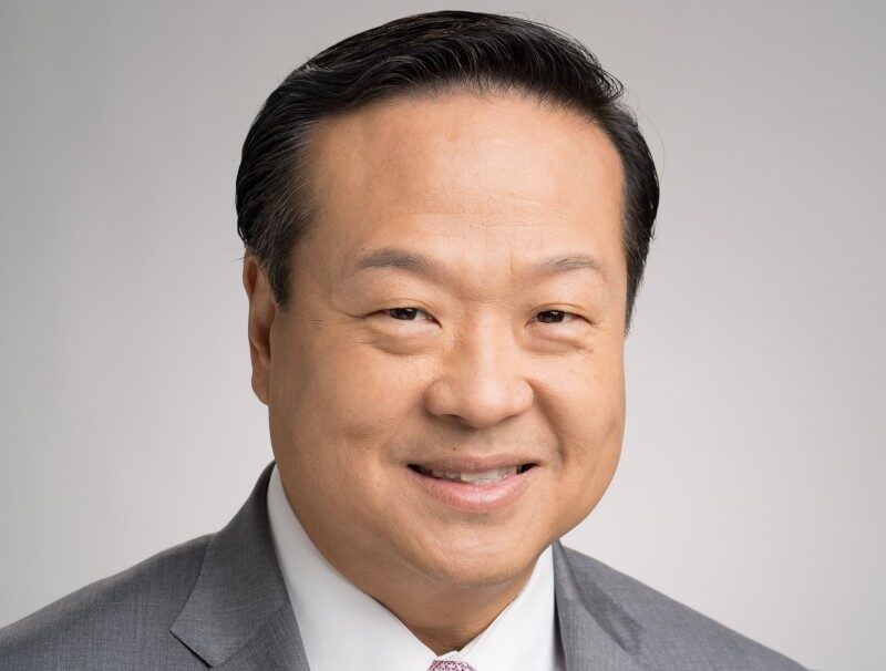 Ed Kim was named a 2024 Giant of Cancer Care
