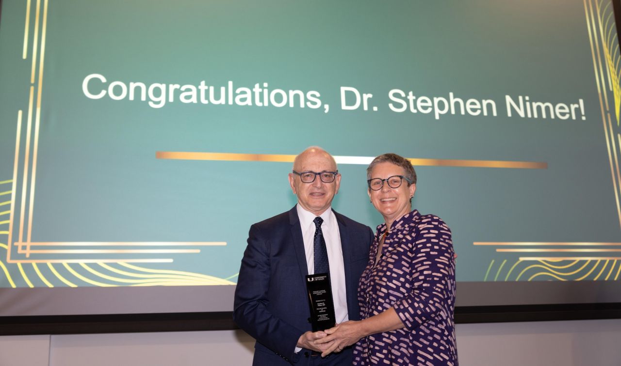 Dr. Stephen Nimer receives the Provost’s Lifetime Achievement Award from University of Miami! – Sylvester Comprehensive Cancer Center