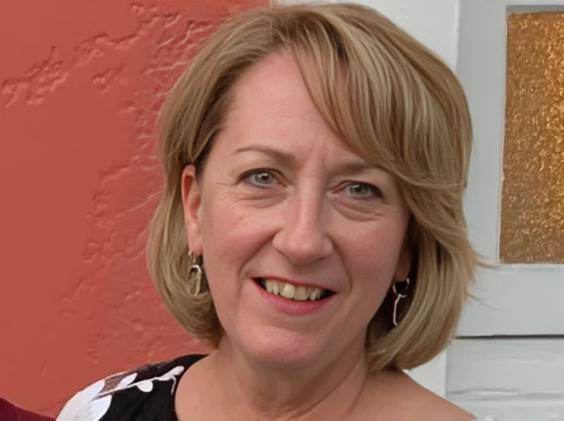 The Warren Alpert Medical School announces Elizabeth Harrington 2024 faculty award for advising and mentoring