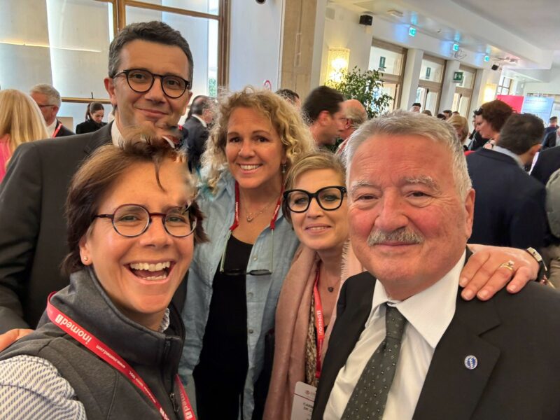 Julie A. Sosa: Celebrating World Thyroid Day at ESES 2024