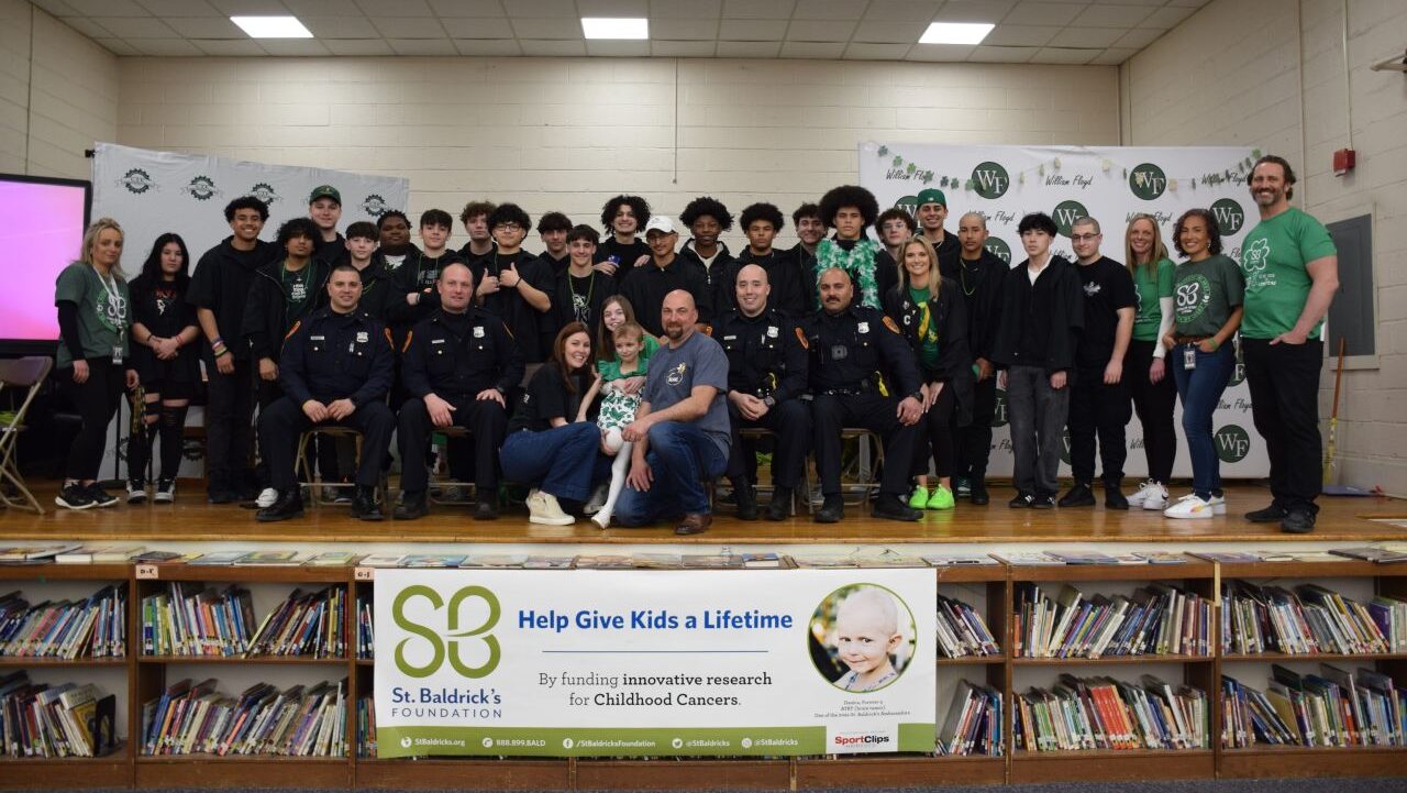 William Floyd High School Unites in Honor of Rayna’s Fight Against Cancer – St. Baldrick’s Foundation