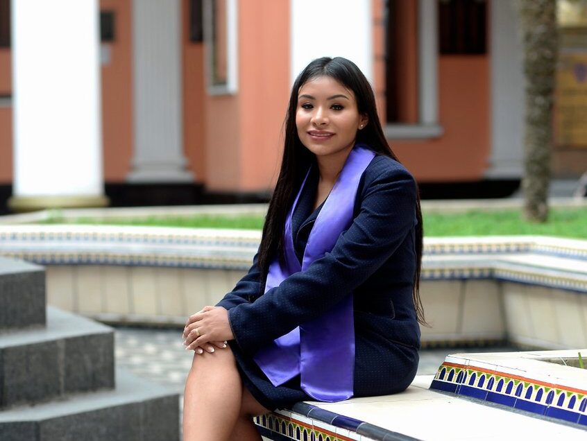 Andrea Anampa-Guzmán: I defended my thesis and officially became a medical doctor in Peru