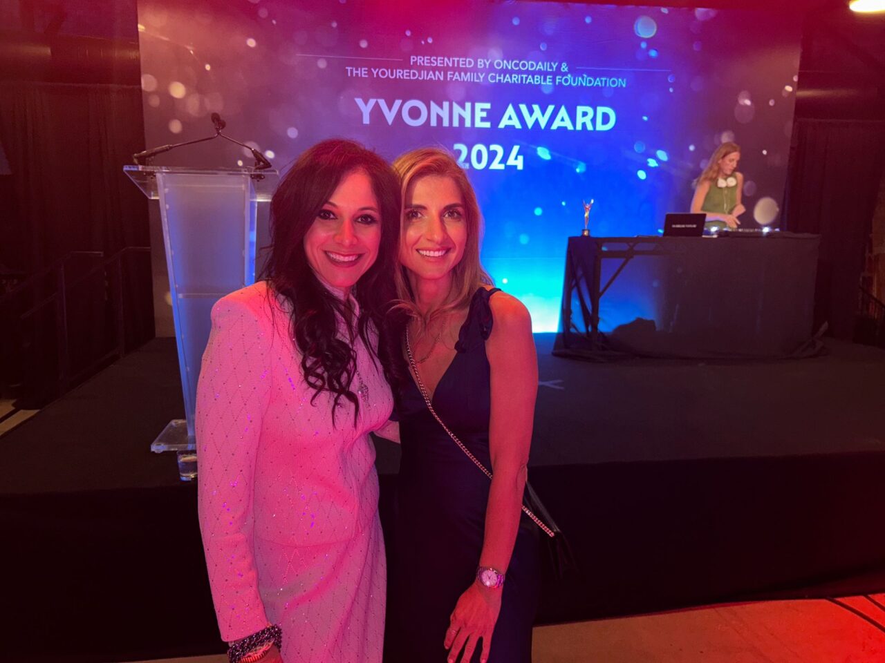 Debbie’s Dream Foundation: Curing Stomach Cancer – Andrea Eidelman, was honored to attend and celebrate the exceptional achievements in oncology at the Yvonne Award 2024 by OncoDaily