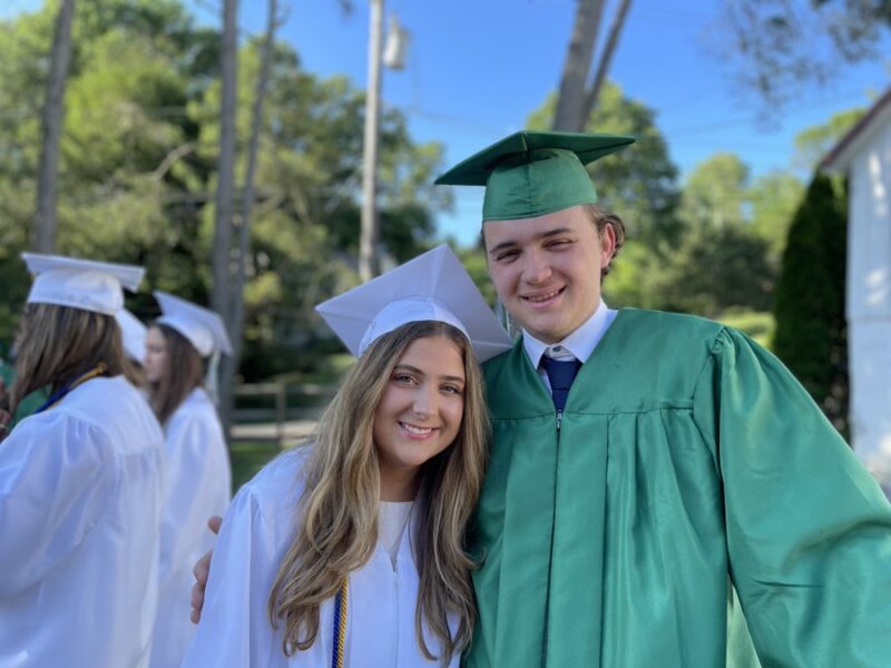 Bryan Lewis missed ASCO24 to celebrate the graduation with his family – KidneyCAN