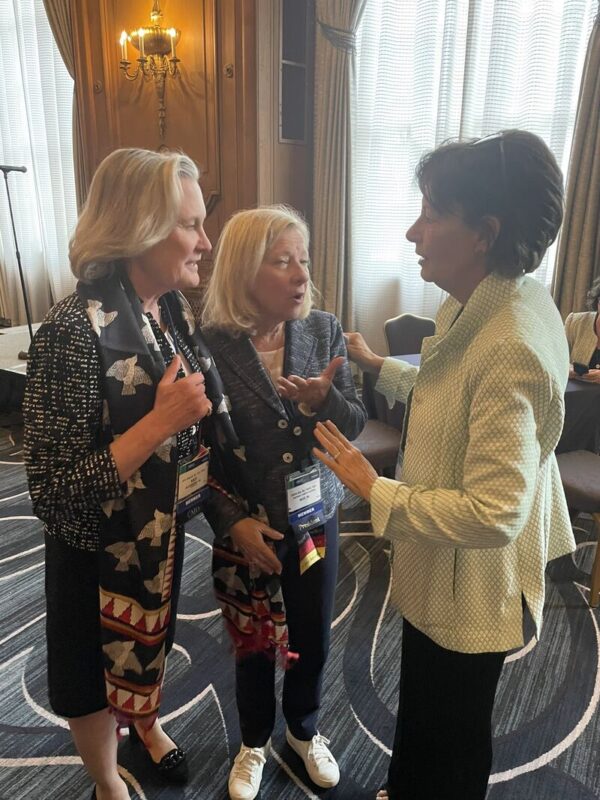 Robin Zon: ‘Girl Power’ at ASCO