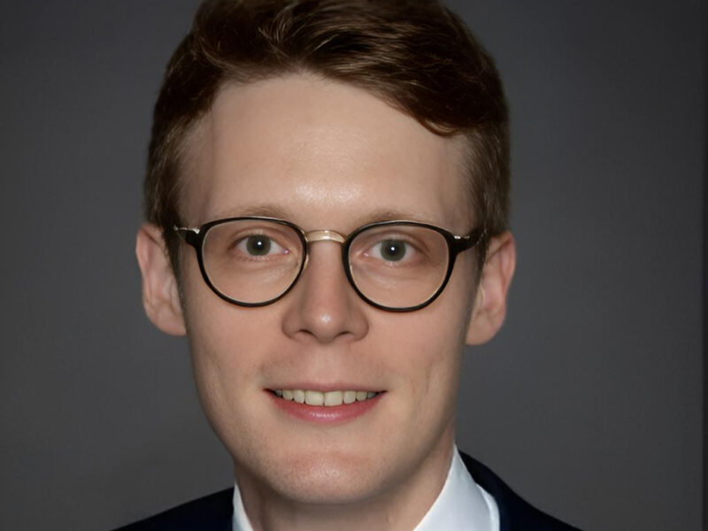 Oliver Van Oekelen: An overview on Sequencing Immunotherapy for Multiple Myeloma