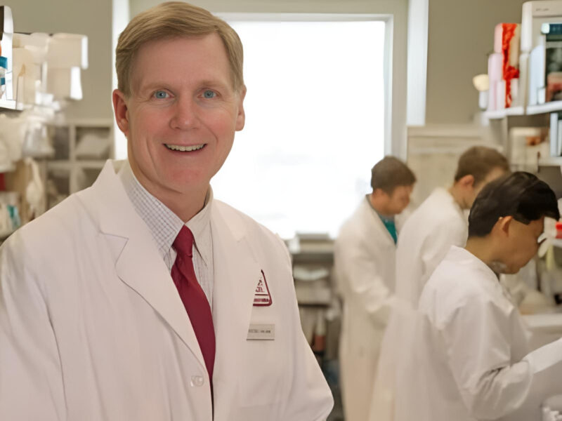 Marston Linehan received the US HHS Secretary’s Award for Distinguished Service