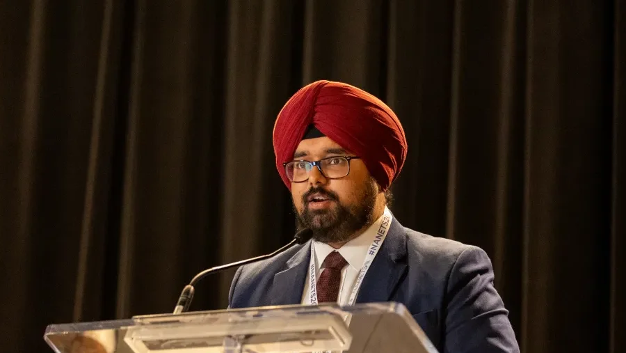 Udhayvir Grewal: Poorly differentiated GEP carcinomas should be treated as adenocarcinomas