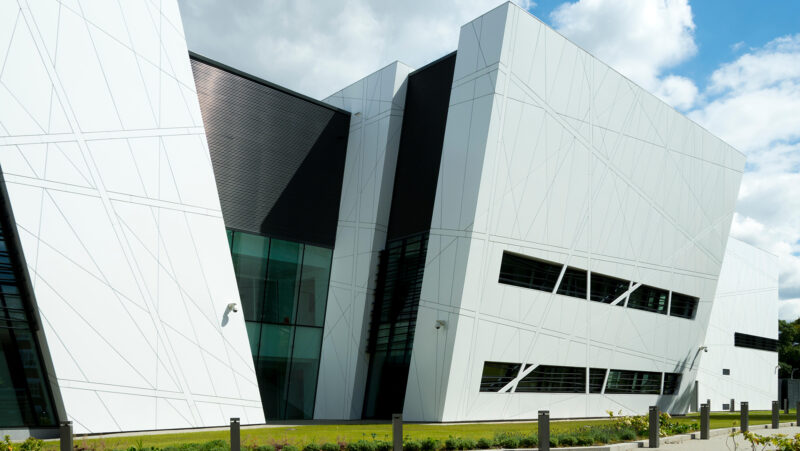 Manchester Cancer Research Centre Announces Open Applications for 2026 CRUK PhDs