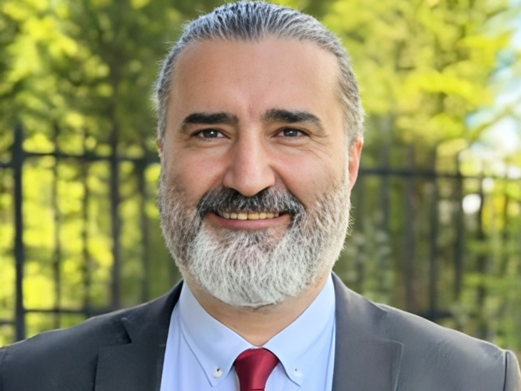 Yüksel Ürün: Exploring the balance of taking breaks from chemotherapy