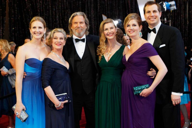 Jeff Bridges Cancer and family