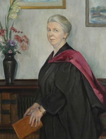 Celebrating the First Female Graduates of 1920: Five Pioneers of Women's Education at Oxford