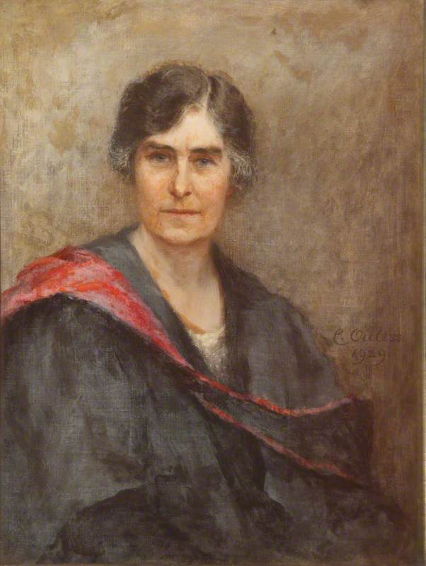 Celebrating the First Female Graduates of 1920: Five Pioneers of Women's Education at Oxford