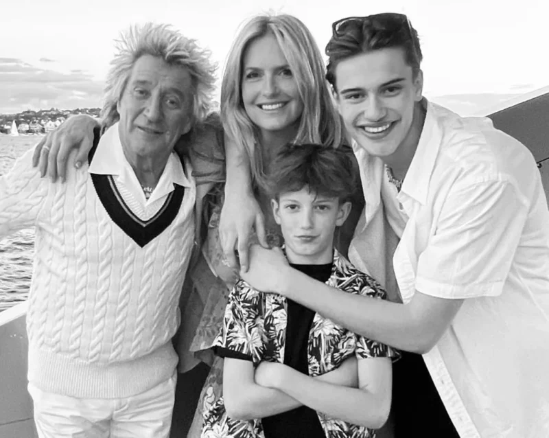 Sir Rod Stewart Lady Penny Lancaster with two sons