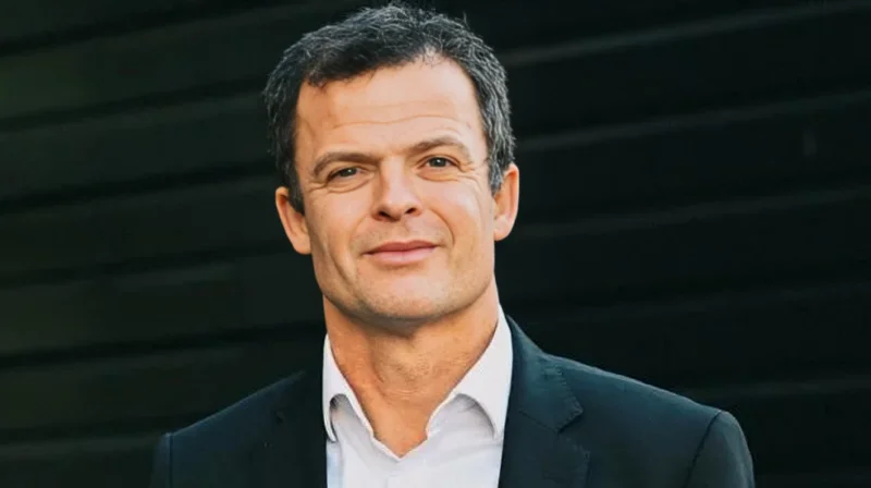 Thomas Powles tom powles