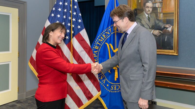 Monica Bertagnolli: Swearing-in ceremony for two NIH center directors