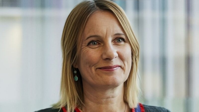 Michelle Mitchell: Exploring the Stories Behind the Science at CRUK Podcast