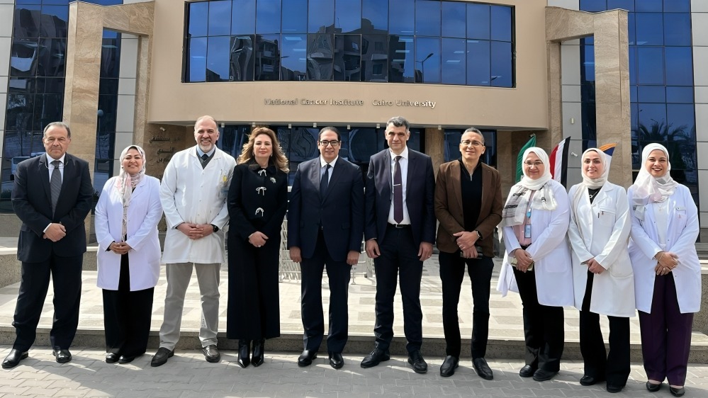 President of Cairo University visited the Breast Cancer Hospital (NCI – New Cairo)