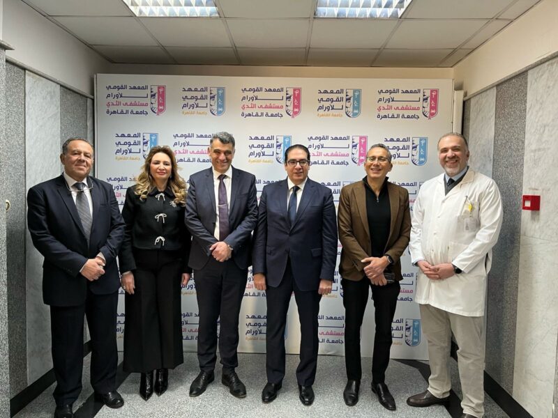 President of Cairo University visited the Breast Cancer Hospital (NCI - New Cairo)