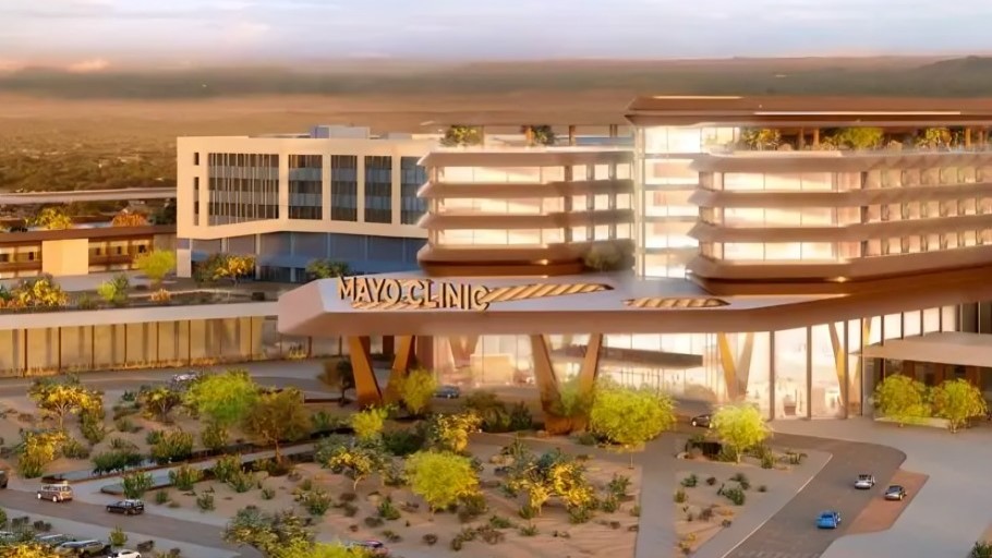 Mayo Clinic is making a $1.9 billion investment to transform Phoenix campus