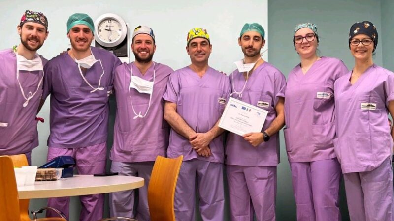 Brian Gelblung: Just finished my Fellowship Training in Robotic and Endoscopic Breast Surgery