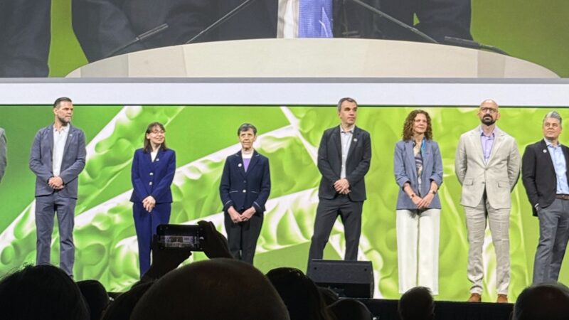 MSK-Impact Team Accepts AACR Award for Tumor Molecular Characterization – Memorial Sloan Kettering Cancer Center