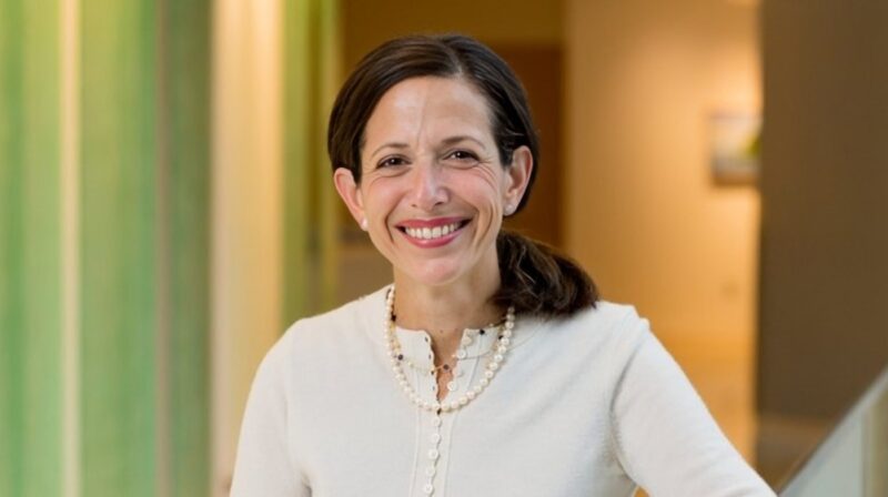 Jacqueline Jeruss has been installed as the inaugural Alfred E. Chang Research Professor in Surgical Oncology – Michigan Surgery