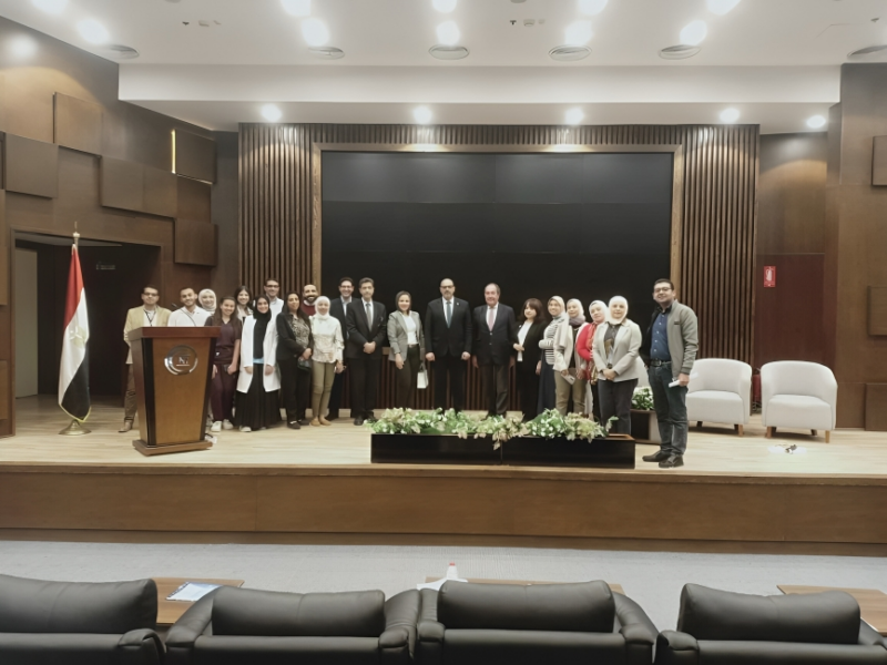 Rasha Aboelhassan: Discussing cases with experts during the Lung Cancer Scientific Day