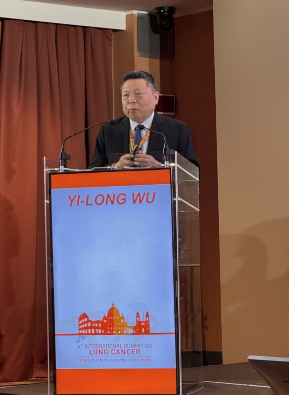 Stephen V Liu