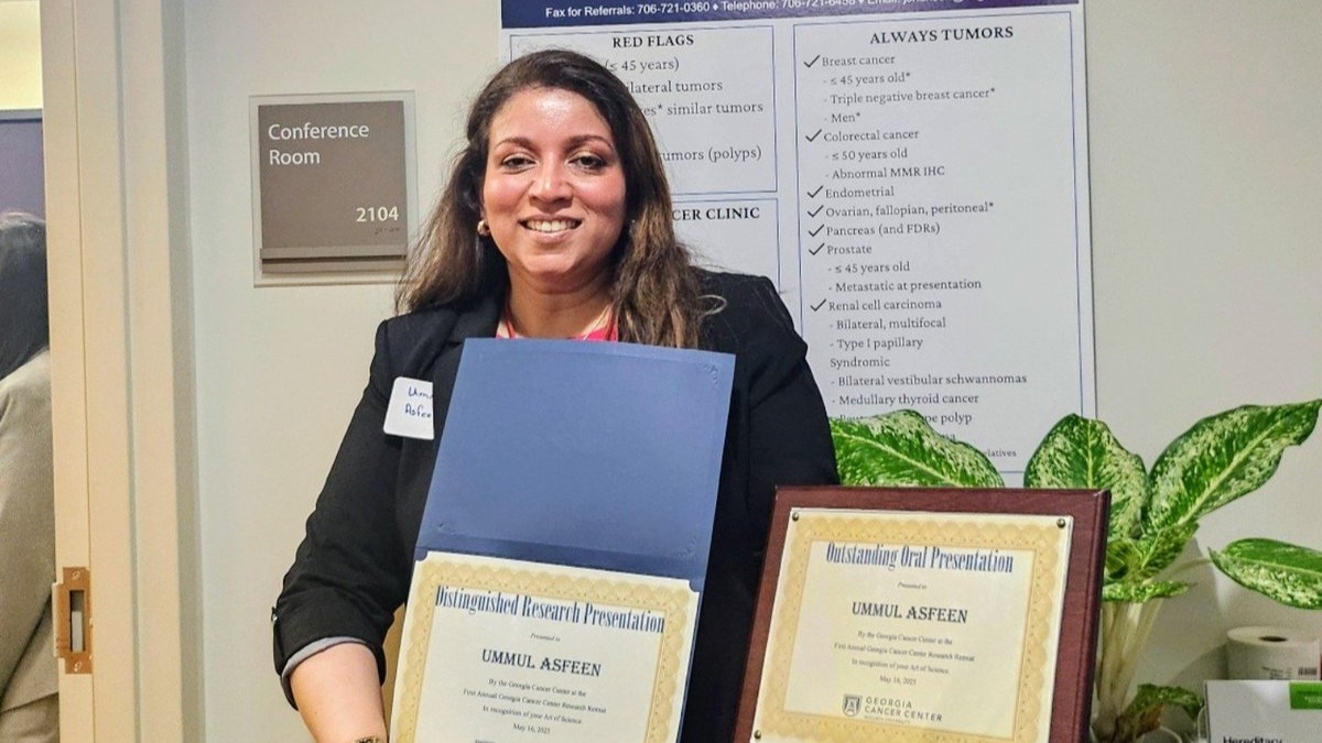Ummul Asfeen Honored with Top Awards at Annual Georgia Cancer Center Research Retreat