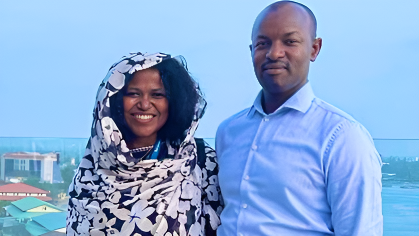 Fidel Rubagumya Congratulates Nazik Hammad on Conquer Cancer Mentorship Award
