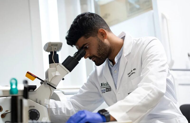 Ashish Shah Explores Viral Mimicry Approach to Glioblastoma at Sylvester Comprehensive Cancer Center