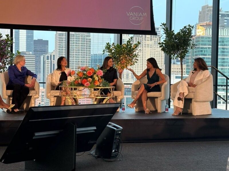 Celebrating Women Leaders: Rachna Shroff Joins Vaniam Group Event