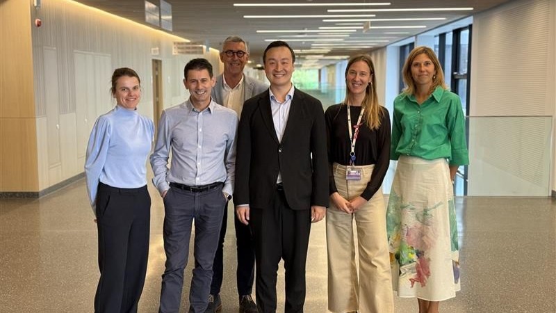 Bob Li Visited Jules Bordet Institute and Discussed Clinical Trial Access with Oncology Leaders