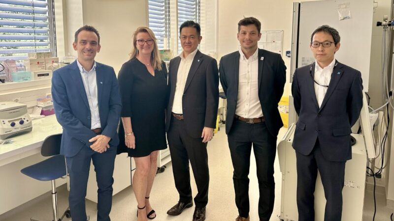 Catherine Alix-Panabières: Delighted and Honored to Welcome the HORIBA Team to the LCCRH Lab