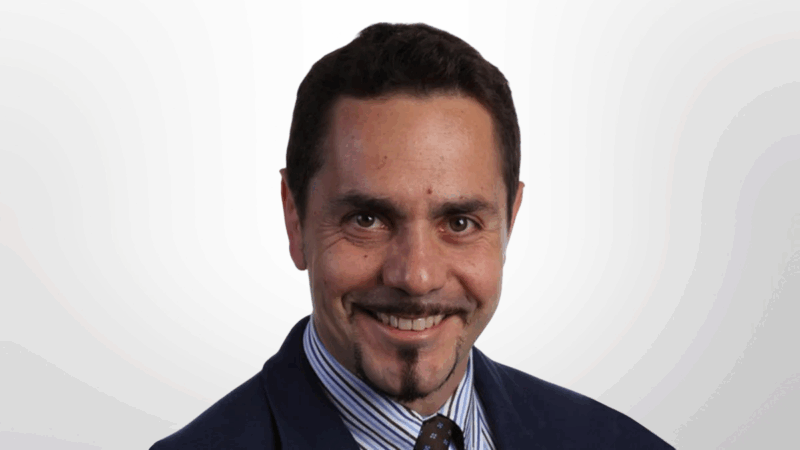 Antonio Grimaldi Honors Oncology Team and Patients at San Pio